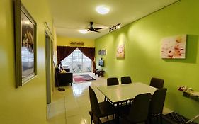 Nanalacy Homestay ISLAM SAHAJA